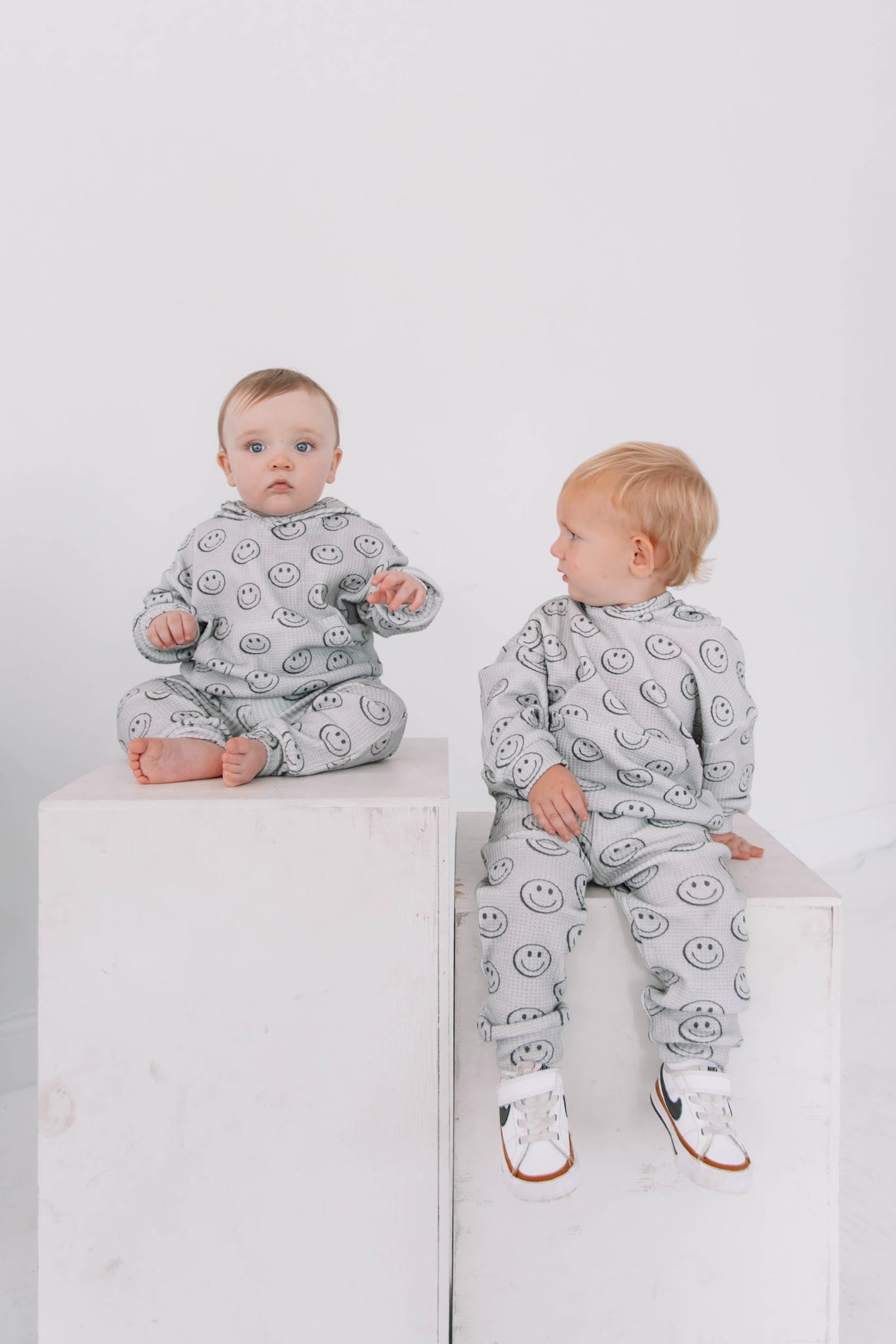 The Leo Set | Grey Smiles