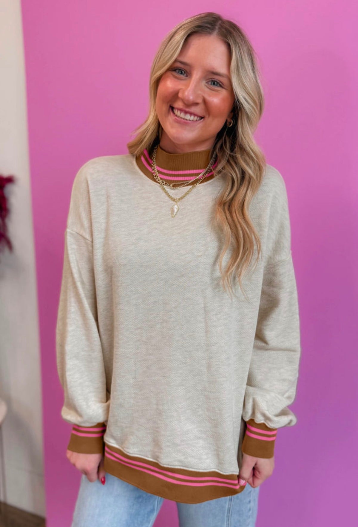 Ribbed Collar Long Sleeve Sweatshirt