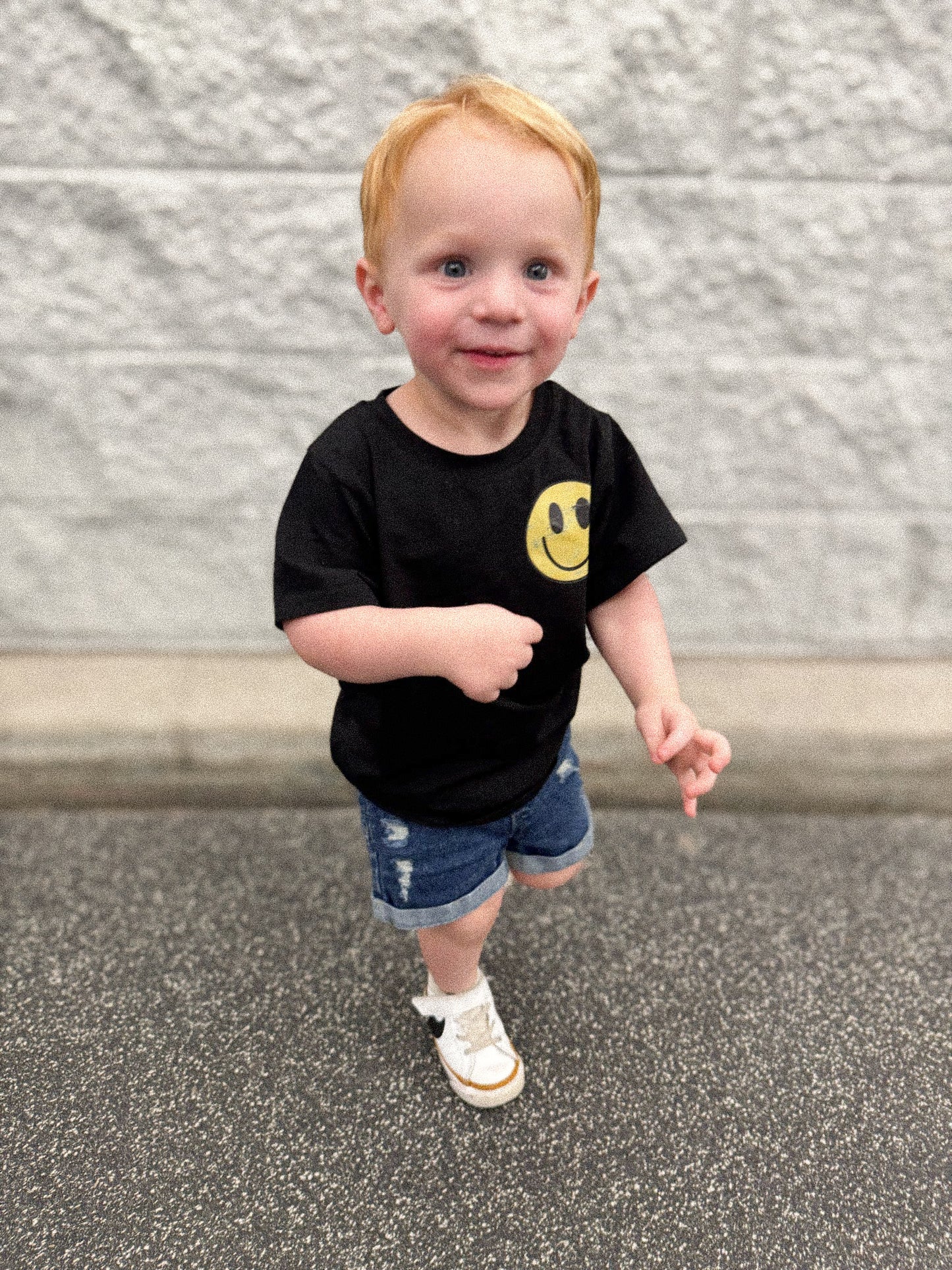 Black Everyday Tee | Grunge Smiley