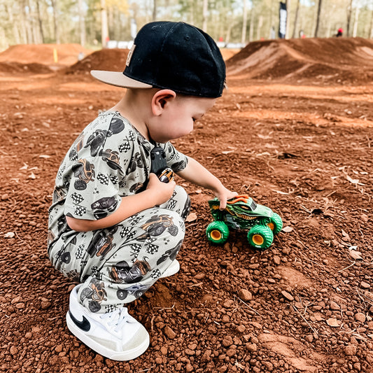 Bamboo Lounge Set | Monster Mayhem