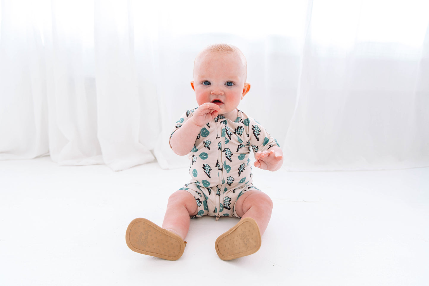 Bamboo Shortie | Teal Electric Smiles